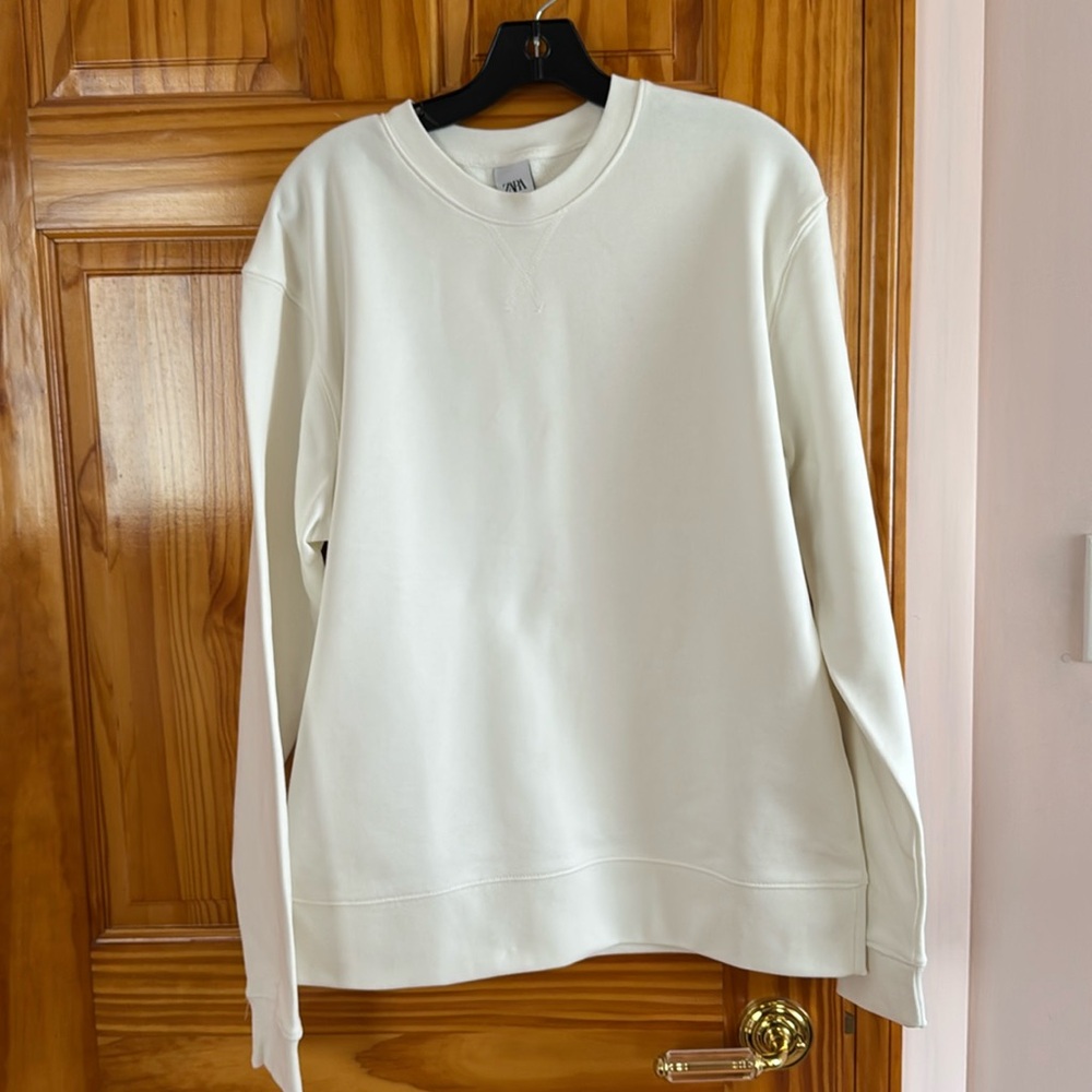 Zara sweatshirt - size L